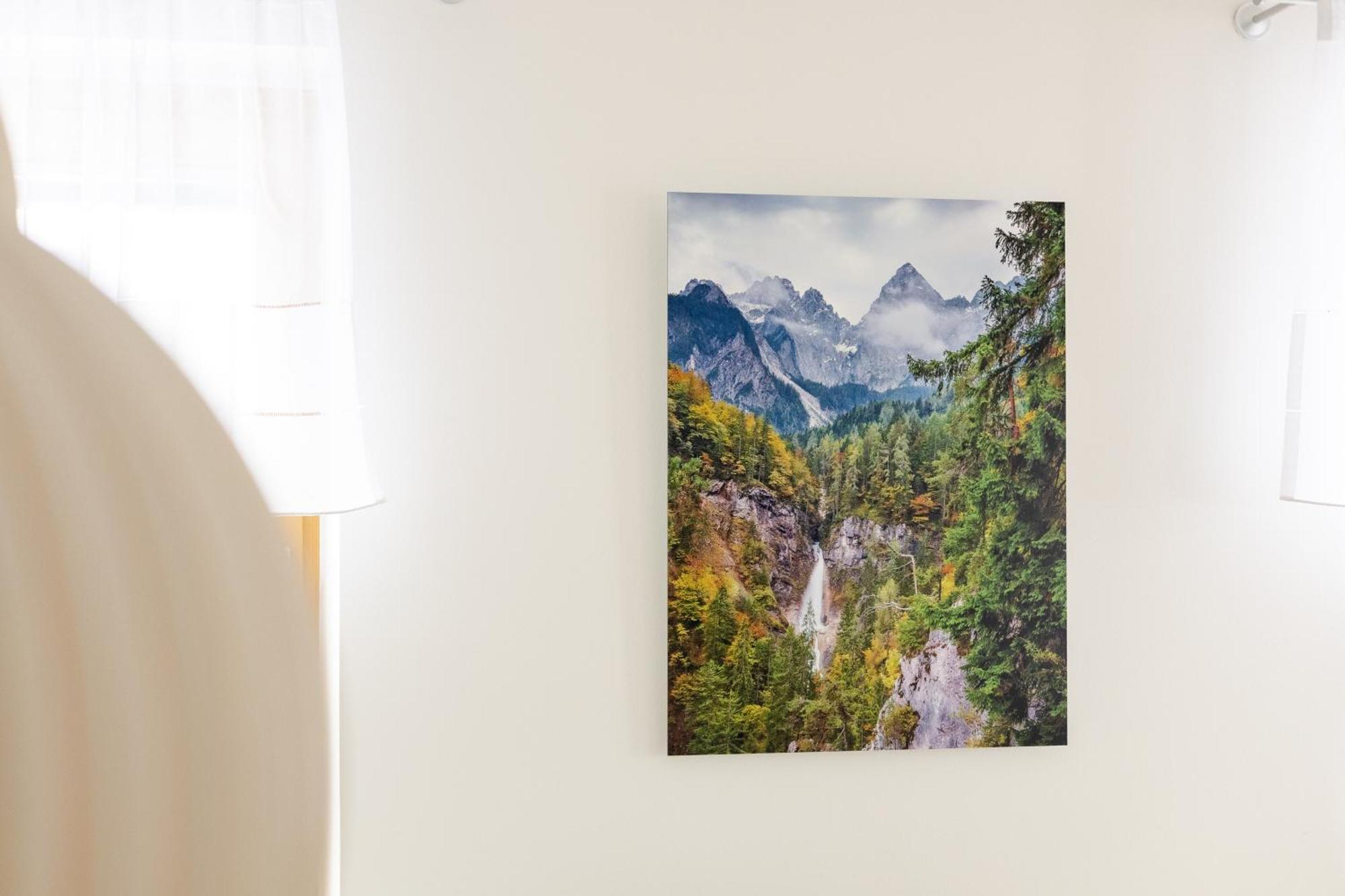 Waterfall Apartment - Cozy Mountain Retreat Kranjska Gora Eksteriør billede